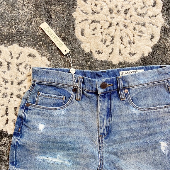 Blank NYC distressed denim jean shorts - Picture 2 of 6
